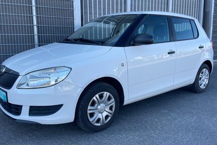 Skoda Fabia 136.000 km 5.300 € Holzgerlingen 71088