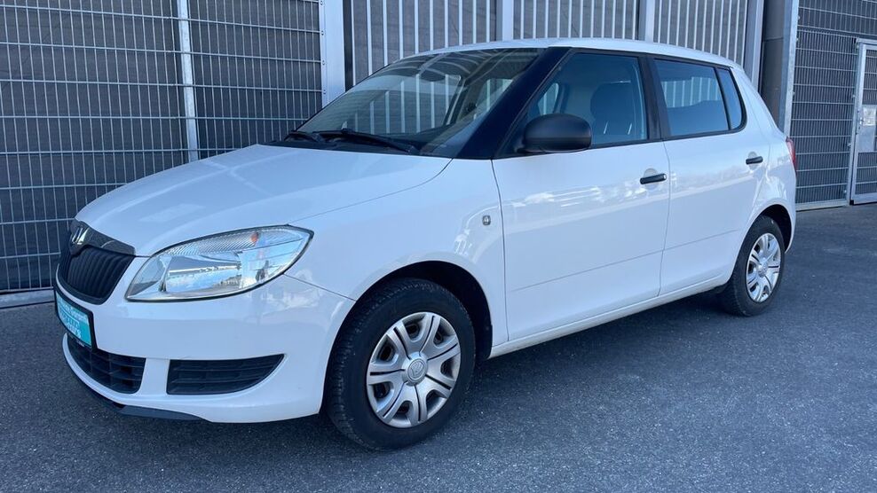 Skoda Fabia 136.000 km 5.300 € Holzgerlingen 71088
