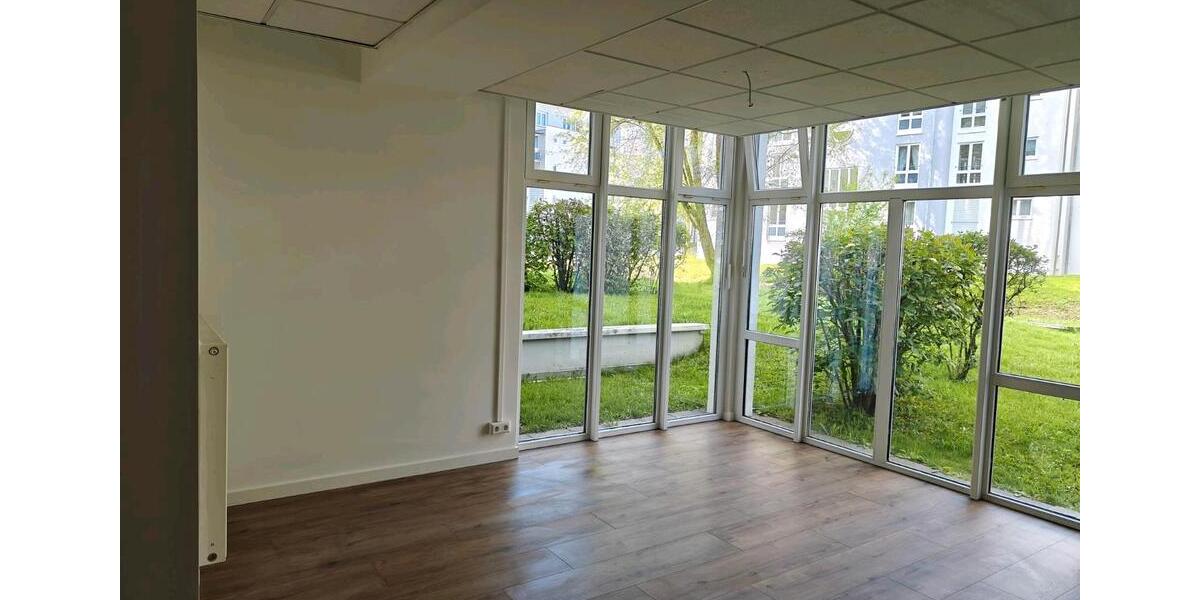 Erdgeschoßwohnung Bempflingen - 4 Zimmer, 80 m&sup2;, 1.300&euro; | Angebot:26238428