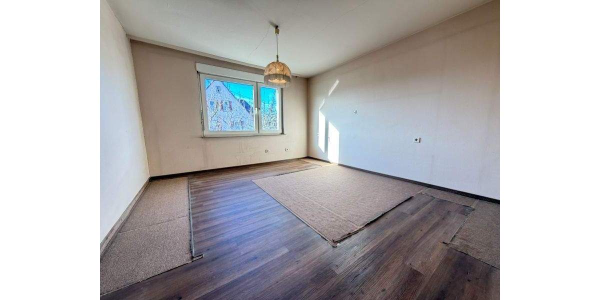 Doppelhaushälfte Metzingen - 5 Zimmer, 94 m&sup2;, 330.000&euro; | Angebot:23947247