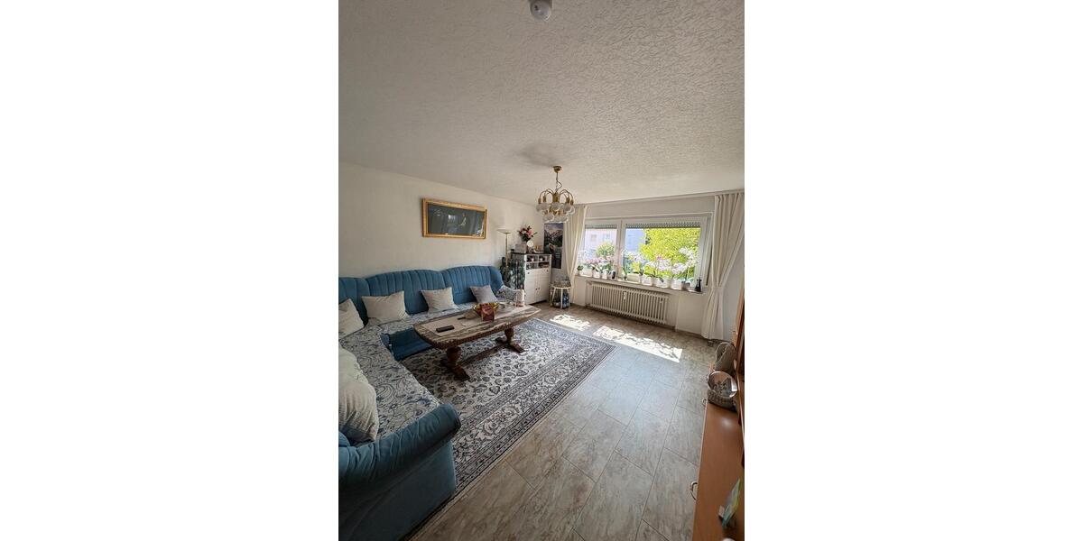 Etagenwohnung Vaihingen an der Enz - 4.5 Zimmer, 91 m&sup2;, 270.000&euro; | Angebot:27260085
