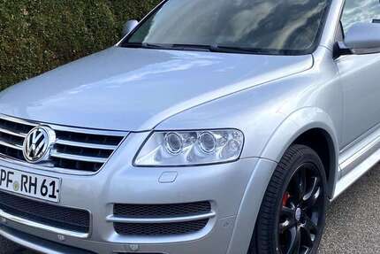 VW Touareg 52.500 km 42.900 &euro; Tiefenbronn 75233