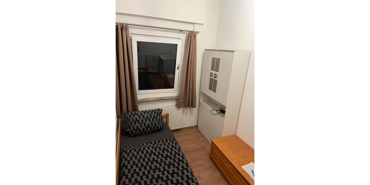 Etagenwohnung Gärtringen - 2 Zimmer, 7 m&sup2;, 500&euro; | Angebot:24806803