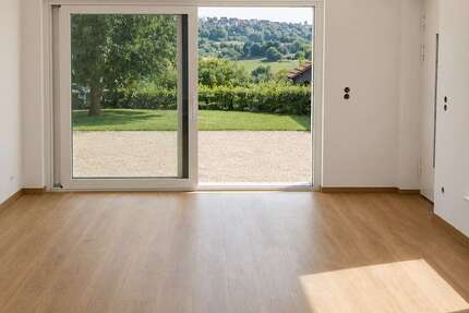 Wohnung Leonberg - 3 Zimmer, 70 m&sup2;, 1.000&euro; | Angebot:27032737