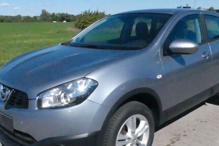 Nissan Qashqai 65.800 km 8.950 &euro; Gerlingen 70839