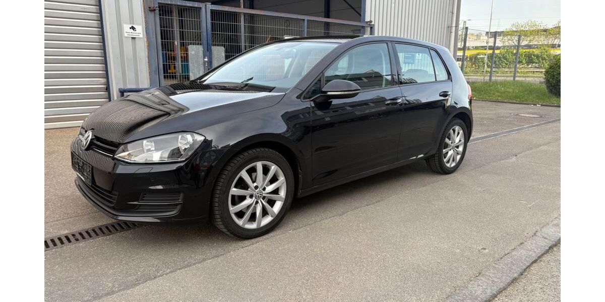 VW Golf 181.500 km 8.990 &euro; Fellbach - Stuttgart 70736