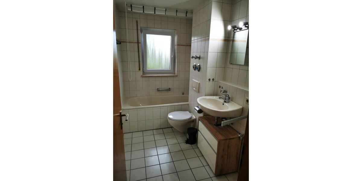 Etagenwohnung Nürtingen - 2 Zimmer, 52 m&sup2;, 700&euro; | Angebot:26337378