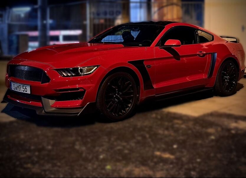 Ford Mustang 145.000 km 18.000 € Stuttgart 70499