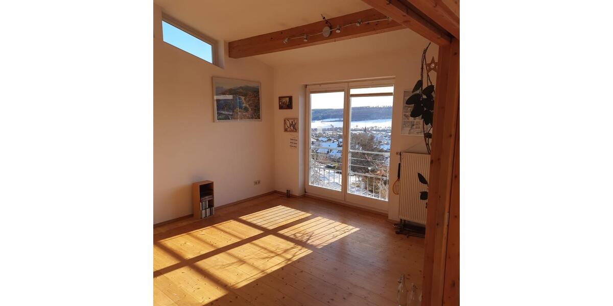 Einfamilienhaus Simmozheim - 7 Zimmer, 143 m&sup2;, 2.050&euro; | Angebot:24786911