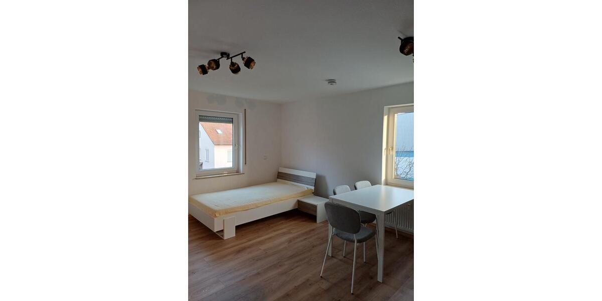 Etagenwohnung Esslingen am Neckar Brühl - 1 Zimmer, 34 m&sup2;, 670&euro; | Angebot:27604954