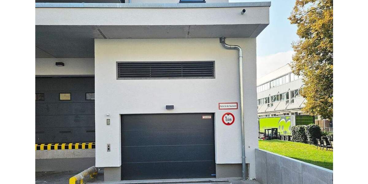 Etagenwohnung Stuttgart Untertürkheim - 4 Zimmer, 104 m&sup2;, 1.690&euro; | Angebot:25677103