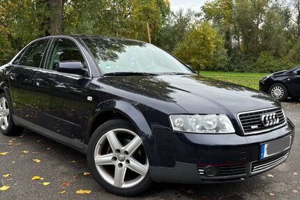 Audi A4 212.000 km 2.900 € Stuttgart 70199