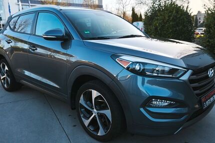 Hyundai TUCSON 109.356 km 8.999 &euro; Fellbach 70736