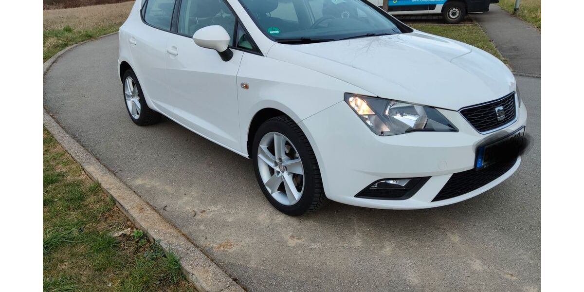 Seat Ibiza 72.000 km 9.000 &euro; Böblingen 71034