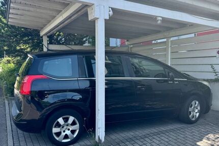 Peugeot 5008 172.000 km 5.499 &euro; Böblingen 71032