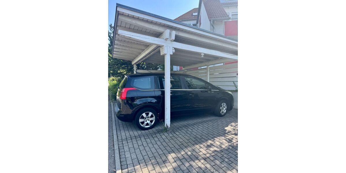 Peugeot 5008 172.000 km 5.499 &euro; Böblingen 71032