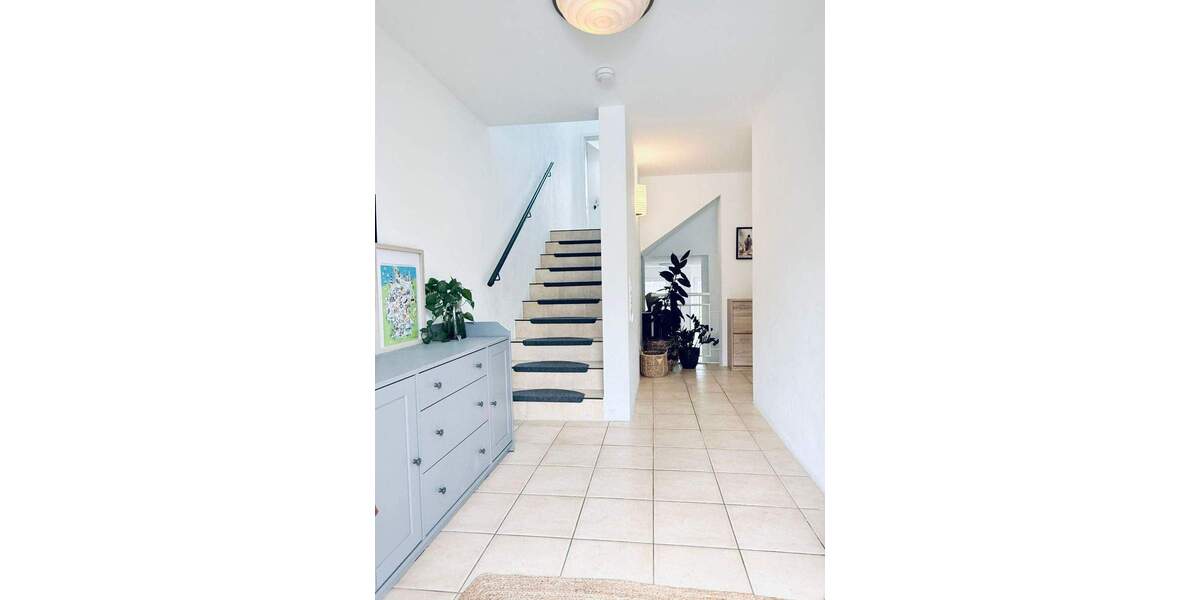 Doppelhaushälfte Holzgerlingen - 8 Zimmer, 241 m&sup2;, 998.000&euro; | Angebot:24448633