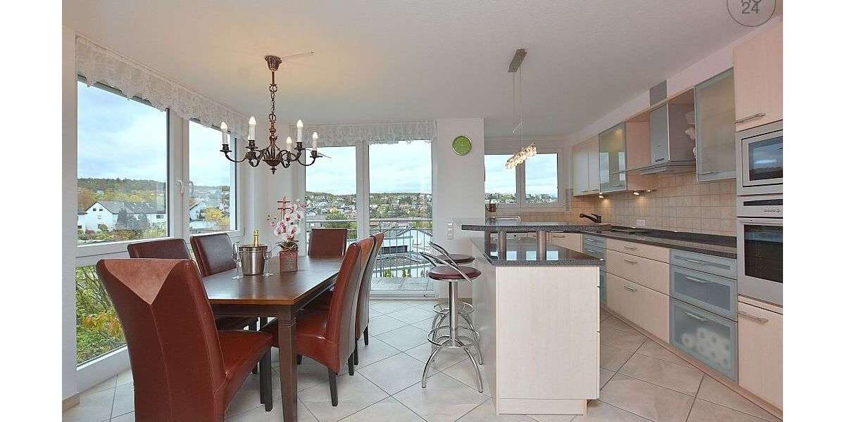 Einfamilienhaus Stuttgart Botnang - 3.5 Zimmer, 126 m&sup2;, 2.690&euro; | Angebot:23996590