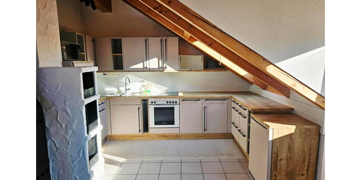 Dachgeschoßwohnung Aidlingen - 2.5 Zimmer, 57 m&sup2;, 225.000&euro; | Angebot:24294228