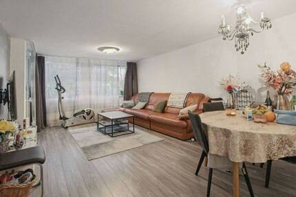 Wohnung Sindelfingen Mitte - 3 Zimmer, 81 m&sup2;, 249.000&euro; | Angebot:26629459