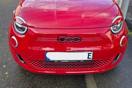 Fiat 500e 10.000 km 20.000 &euro; Sachsenheim 74343