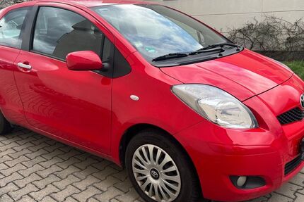 Toyota Yaris 175.850 km 3.250 &euro; Holzgerlingen 71088