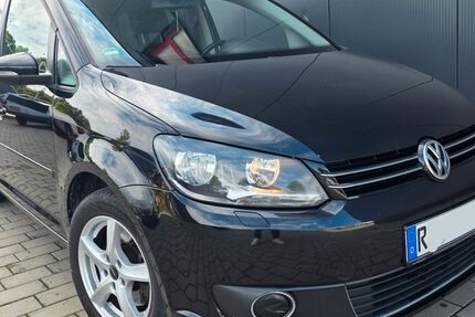 VW Touran 185.000 km 6.600 € Holzgerlingen 71088