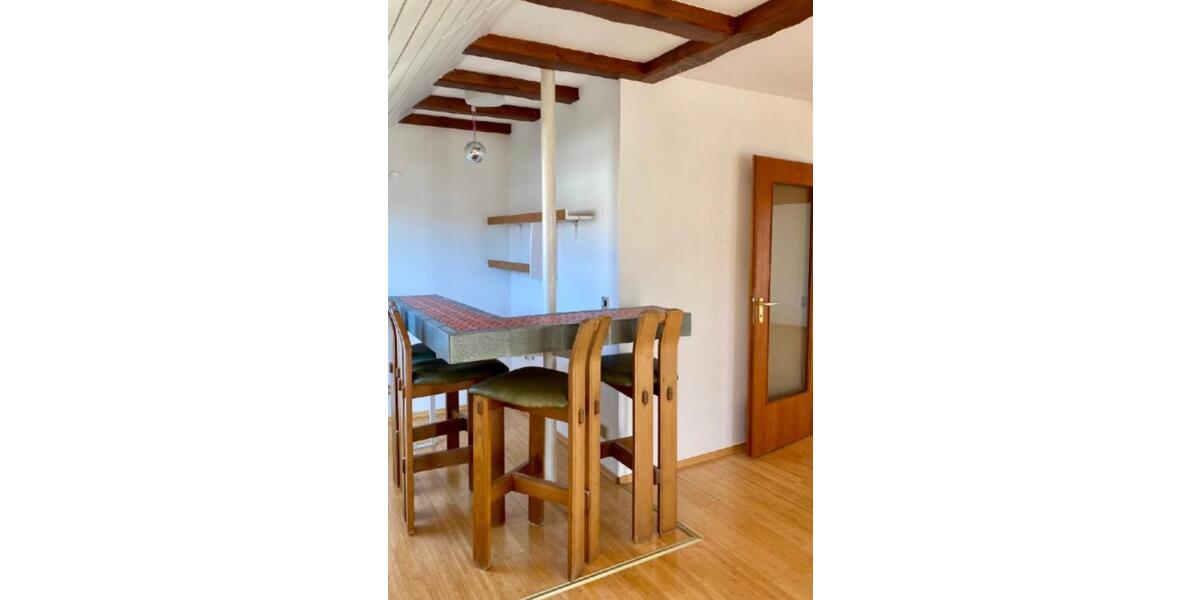 Maisonettenwohnung Leinfelden-Echterdingen Echterdingen - 5 Zimmer, 160 m&sup2;, 2.300&euro; | Angebot:24600171