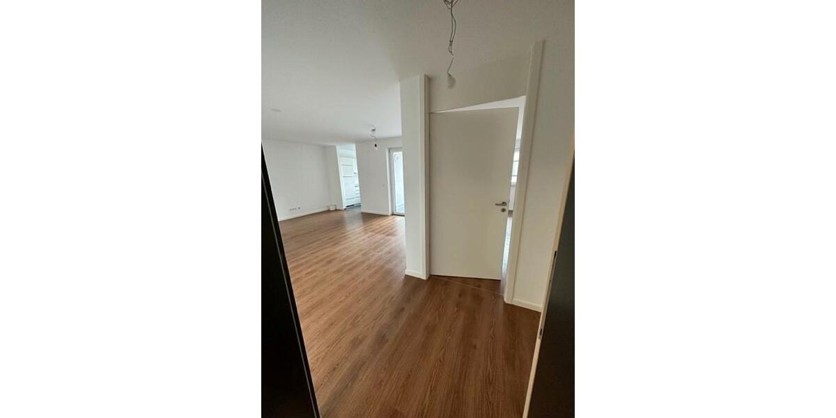 Erdgeschoßwohnung Esslingen am Neckar - 2 Zimmer, 59 m&sup2;, 1.013&euro; | Angebot:24794396