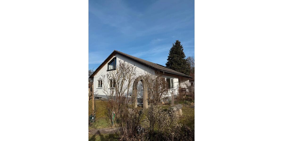 Etagenwohnung Tübingen Derendingen - 6 Zimmer, 157 m&sup2;, 1.790&euro; | Angebot:24692010