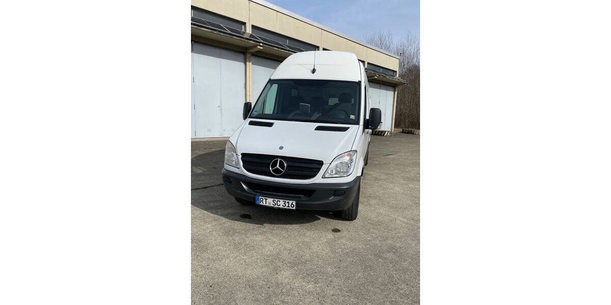 Mercedes-Benz Sprinter 332.000 km 15.499 &euro; Stuttgart 70178