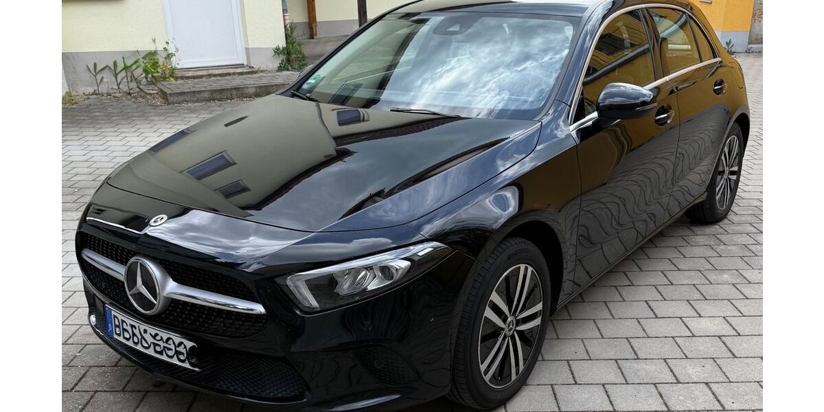 Mercedes-Benz A 250 95.000 km 20.800 &euro; Deckenpfronn 75392