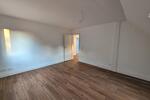 Dachgeschoßwohnung Ludwigsburg - 4 Zimmer, 97 m&sup2;, 1.315&euro; | Angebot:27608091