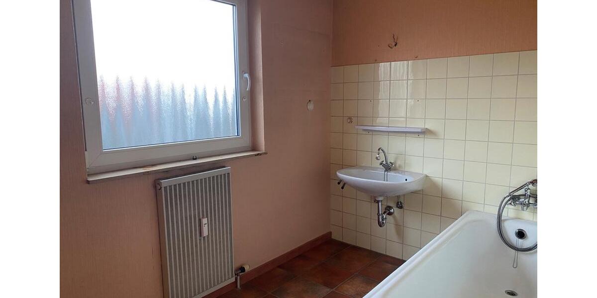 Etagenwohnung Metzingen - 4 Zimmer, 90 m&sup2;, 810&euro; | Angebot:24826963