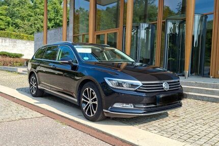 VW Passat Variant 196.200 km 10.900 &euro; Weissach 71287