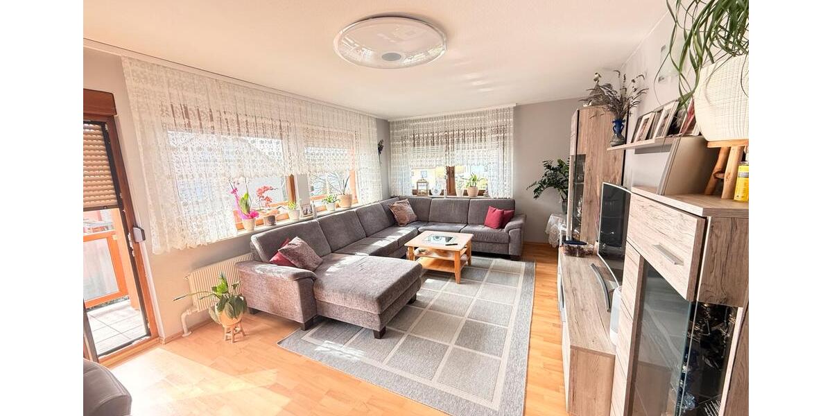 Mehrfamilienhaus, Wohnhaus Pforzheim Eutingen - 7 Zimmer, 175 m&sup2;, 599.000&euro; | Angebot:25510335