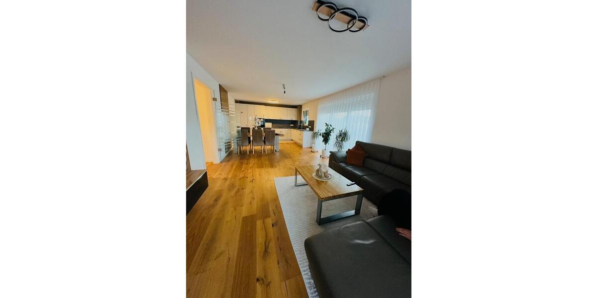 Erdgeschoßwohnung Nagold - 3 Zimmer, 105 m&sup2;, 410.000&euro; | Angebot:25537472