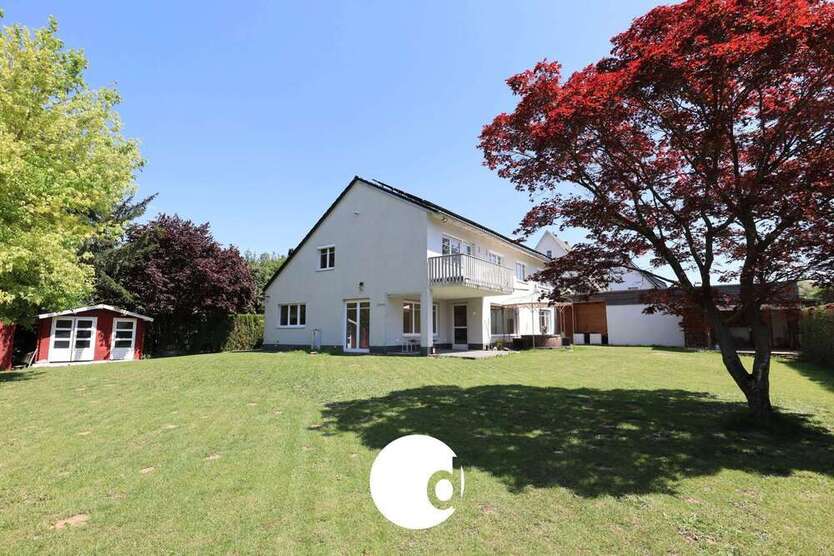 Haus zum Kaufen in Ostfildern 1.290.000 € 231 m²