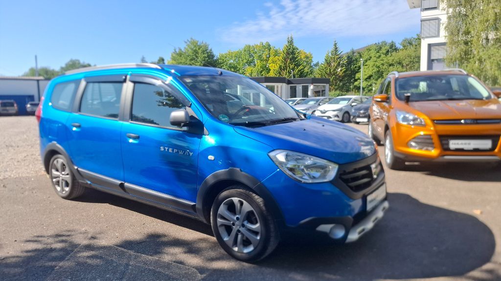 Dacia Lodgy 95.000 km 7.900 &euro; Ludwigsburg 71636