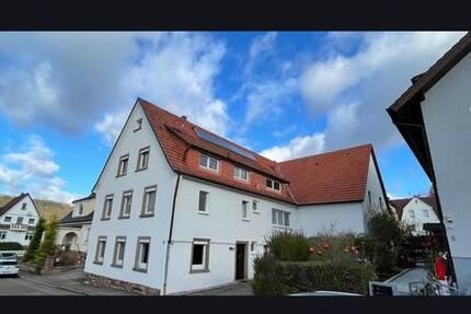 Wohnung Niefern-Öschelbronn Öschelbronn - 5 Zimmer, 125 m&sup2;, 1.300&euro; | Angebot:24640677