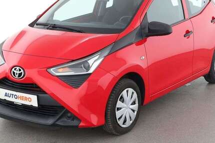 Toyota Aygo 34.473 km 9.290 € Stuttgart 70195