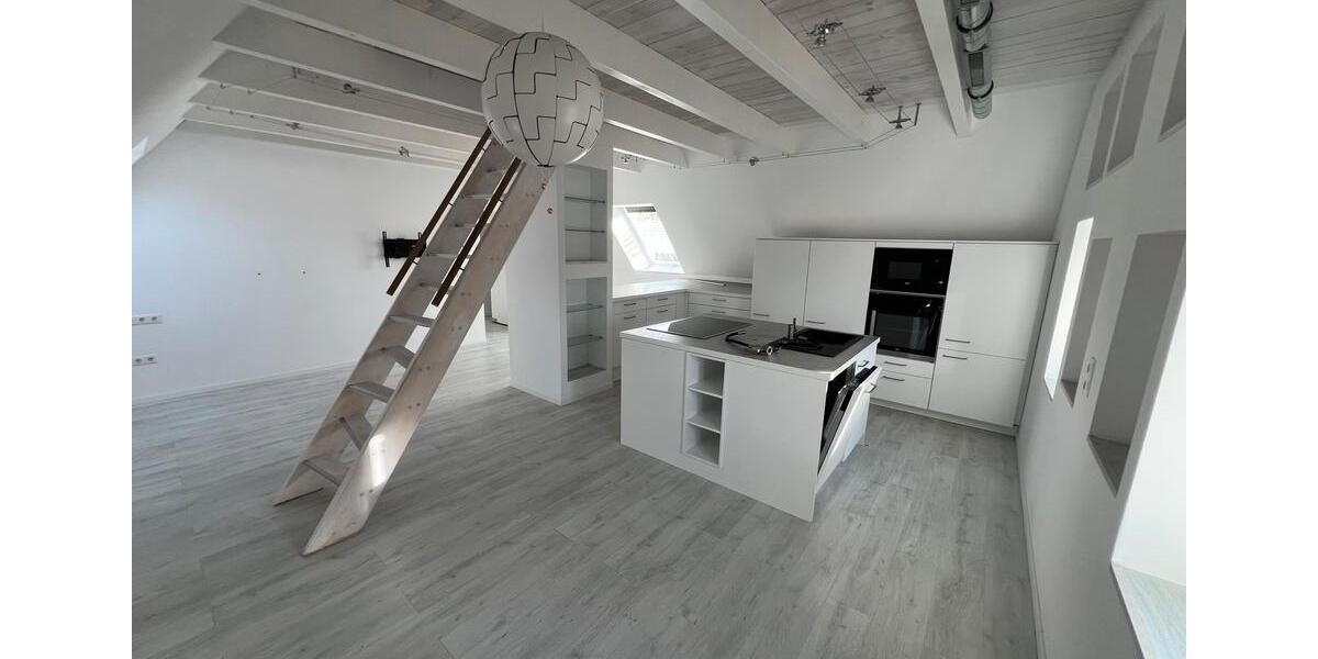 Mehrfamilienhaus, Wohnhaus Ludwigsburg Hoheneck - 20 Zimmer, 300 m&sup2;, 999.999&euro; | Angebot:25823883