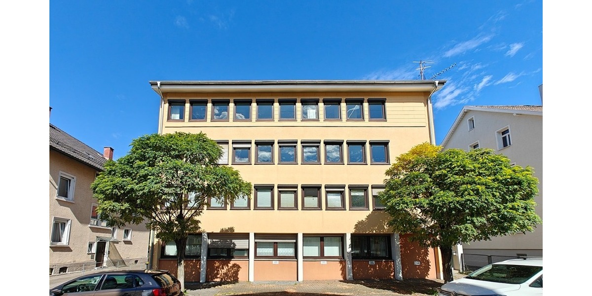 Verwaltungsbau mit insgesamt 22 Zimmern in der Innenstadt - Gewerbeobjekt Reutlingen Baden-Württemberg | Angebot:24845647