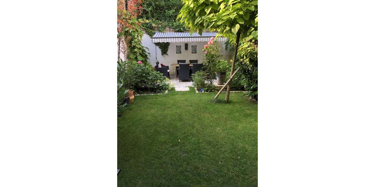 Einfamilienhaus Stuttgart Stuttgart-Ost - 11 Zimmer, 255 m&sup2;, 1.980.000&euro; | Angebot:25541683