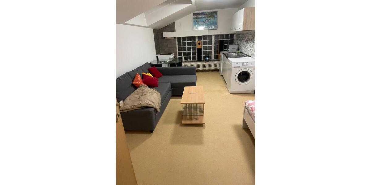 Dachgeschoßwohnung Pforzheim - 1 Zimmer, 50 m&sup2;, 400&euro; | Angebot:24744003
