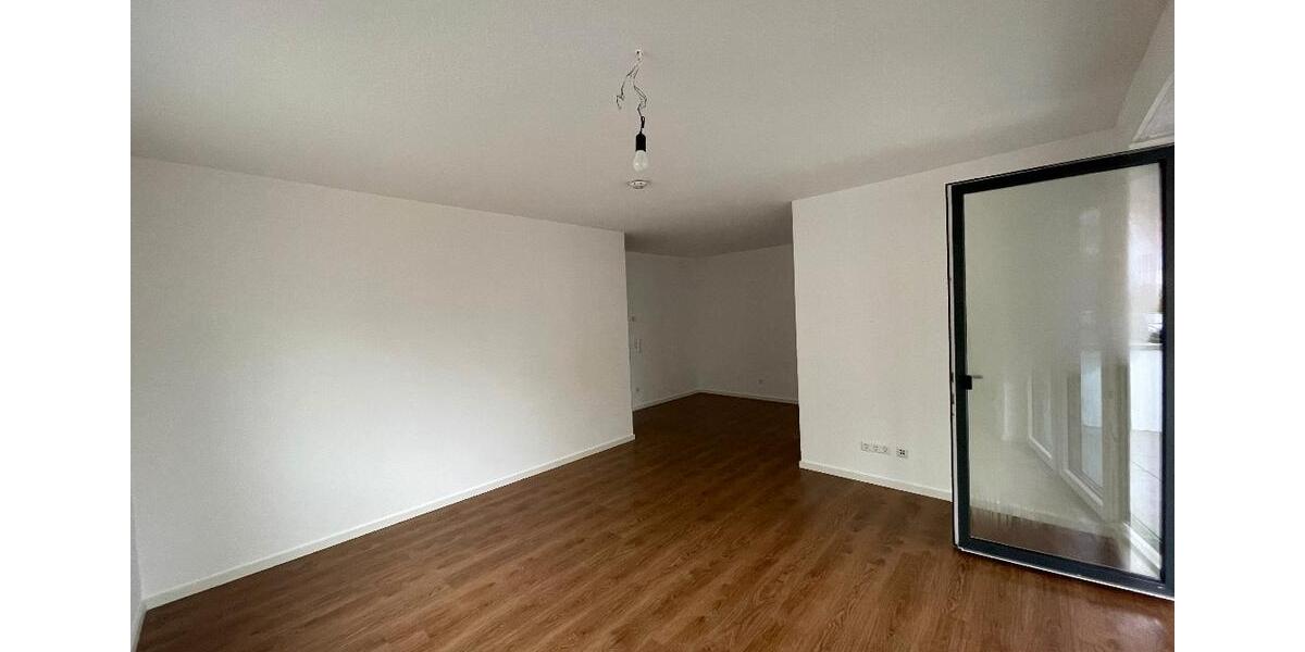 Erdgeschoßwohnung Esslingen am Neckar - 3 Zimmer, 73 m&sup2;, 1.072&euro; | Angebot:26366167