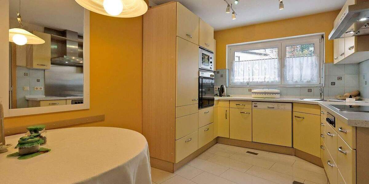 Reihenmittelhaus Leonberg Ramtel - 4 Zimmer, 93 m&sup2;, 439.000&euro; | Angebot:24822064