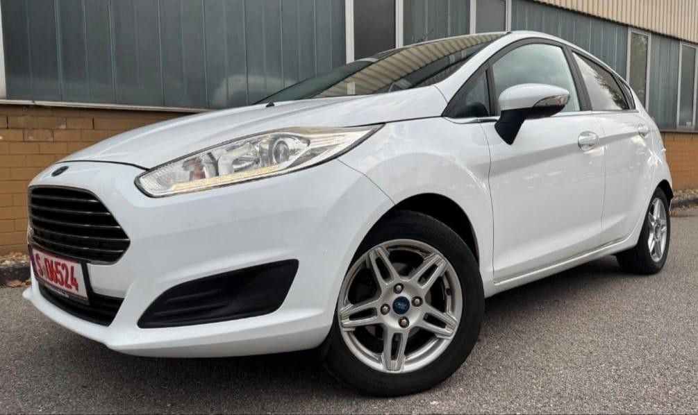 Ford Fiesta 90.000 km 5.950 &euro; Stuttgart 70563