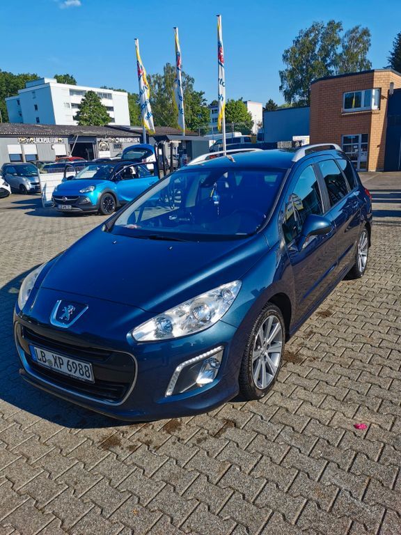 Peugeot 308 267.256 km 4.300 € Bietigheim-Bissingen 74321
