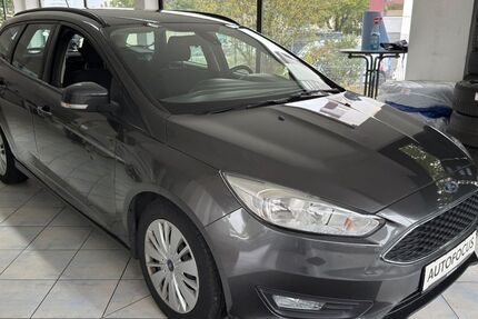 Ford Focus 169.566 km 5.190 € Nürtingen 72622
